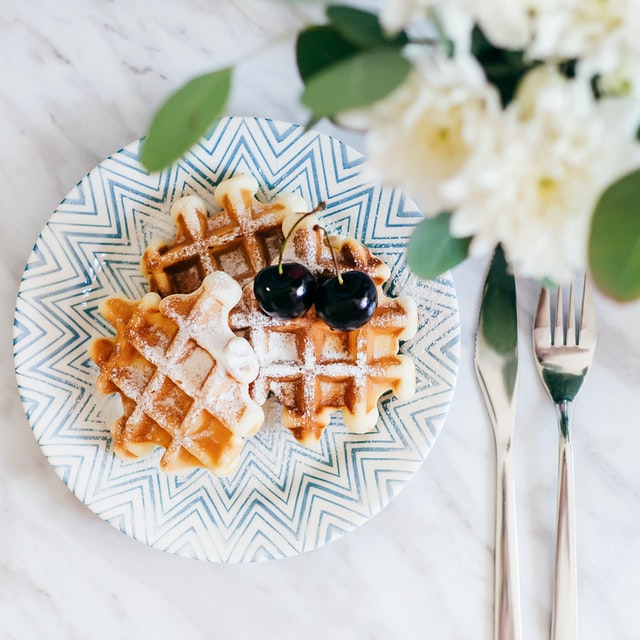 shallow focus image of waffles